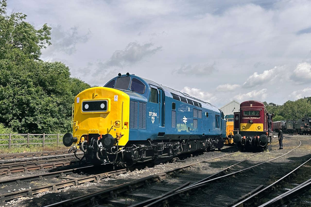train.jpg