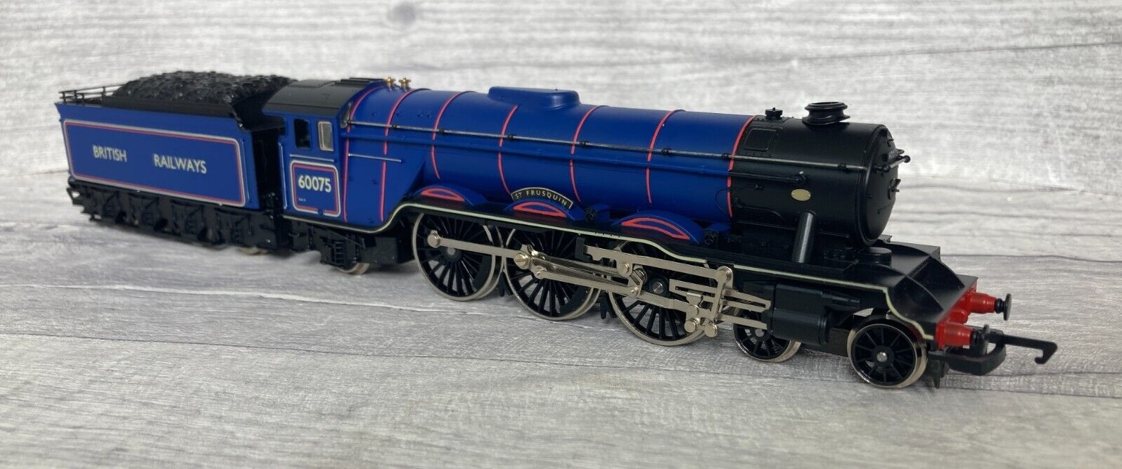 train.jpg