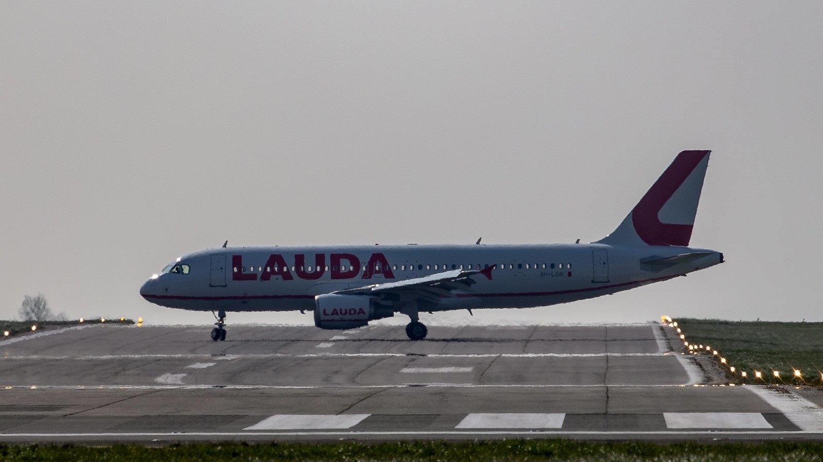 plane.jpg