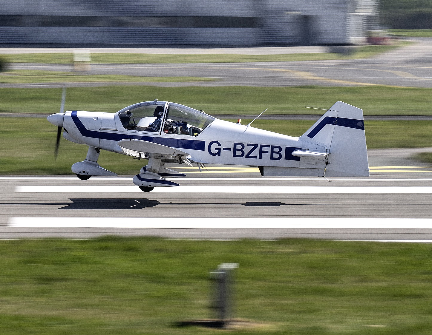 plane.jpg