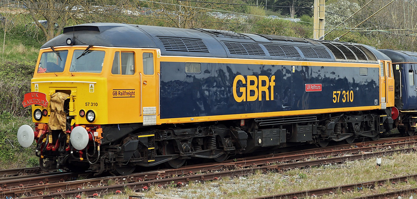 train.jpg