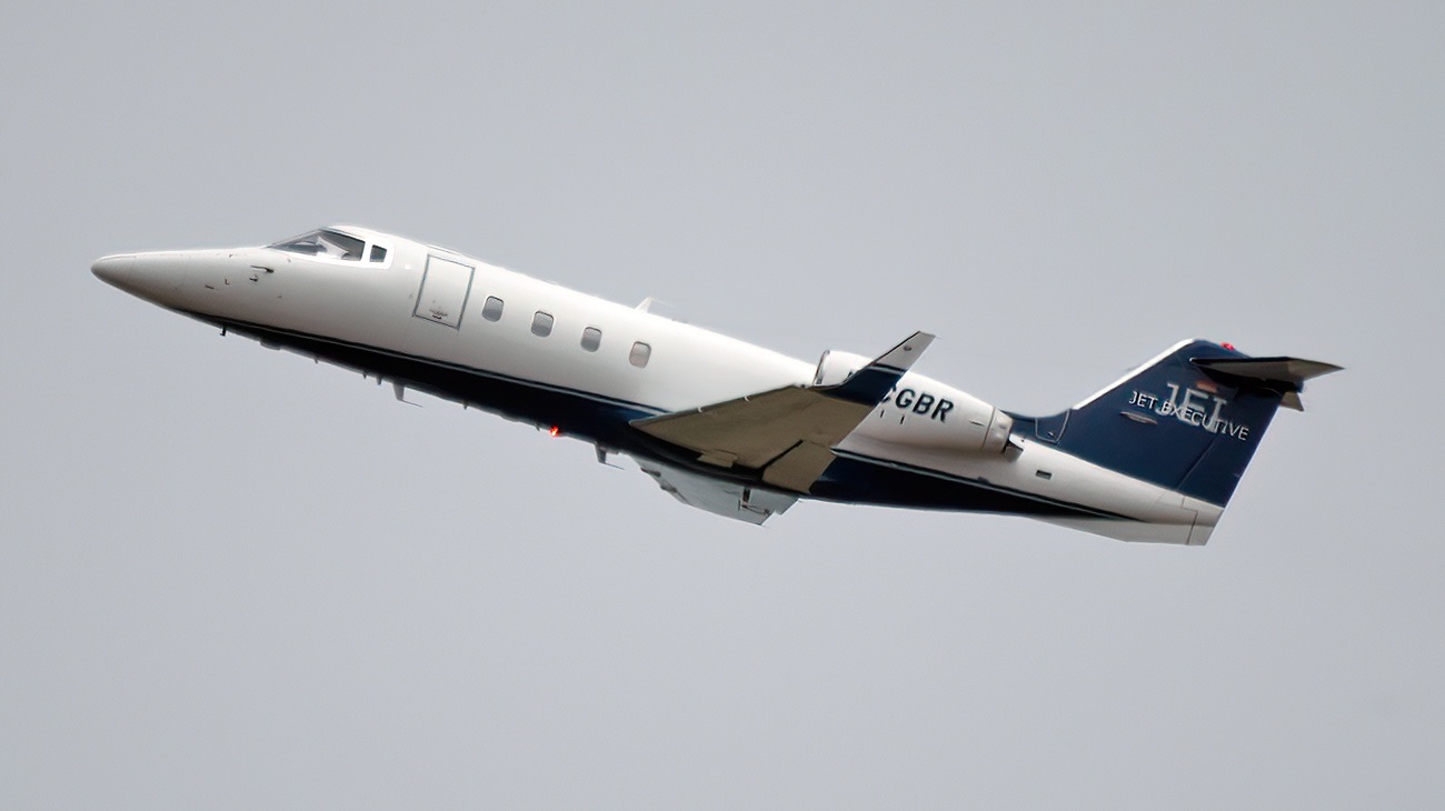 plane.jpg