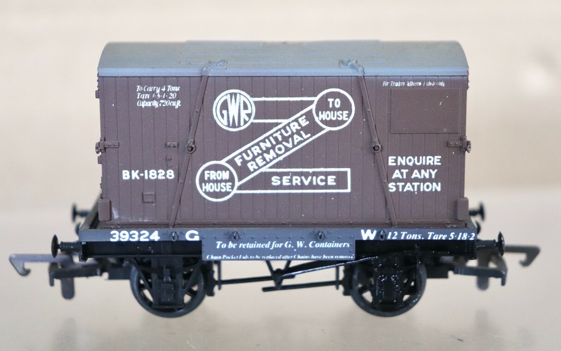 train.jpg