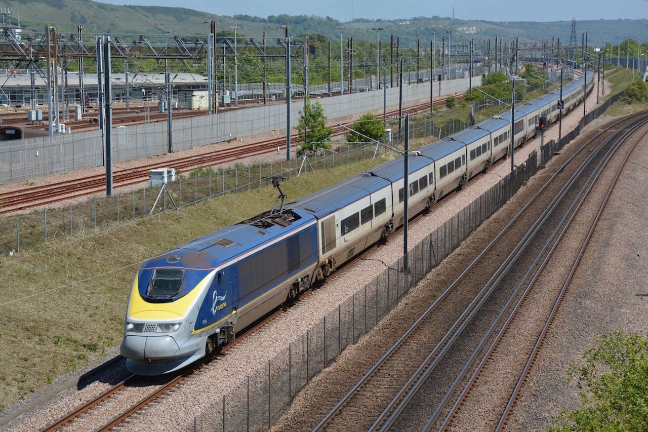 train.jpg