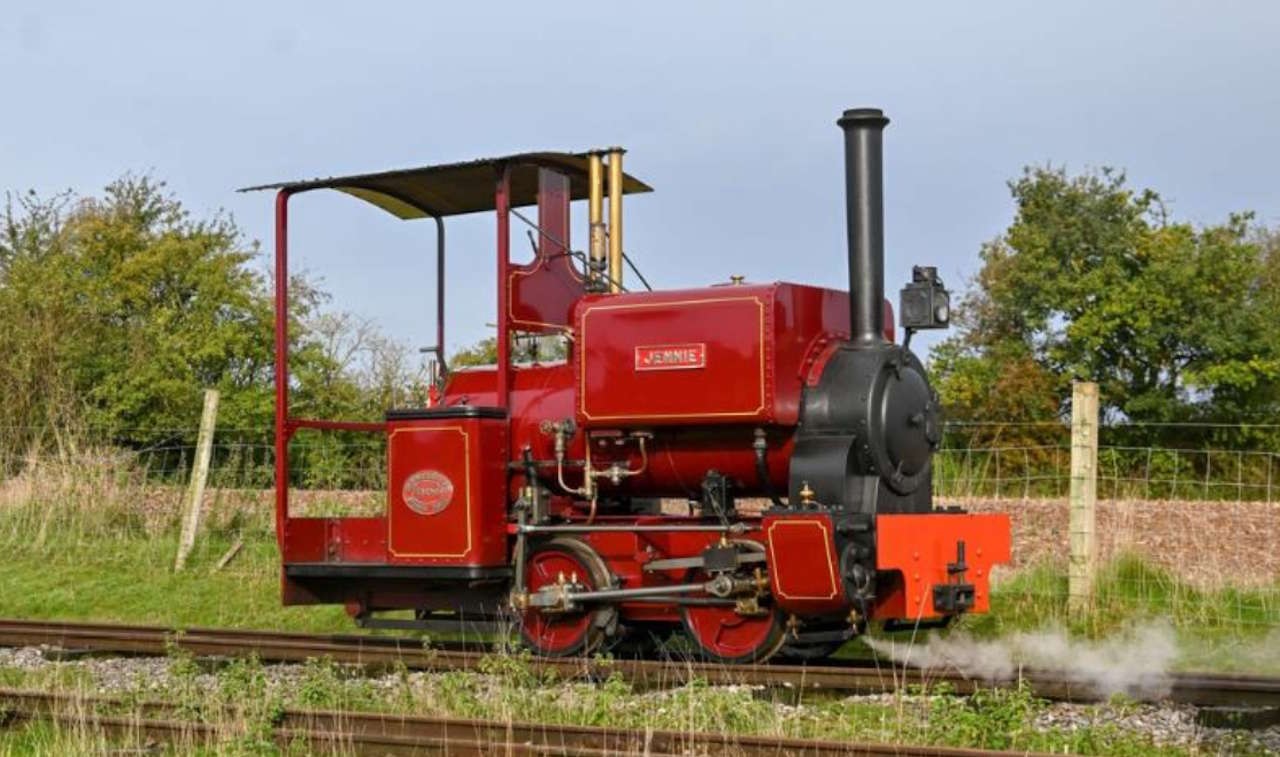 train.jpg