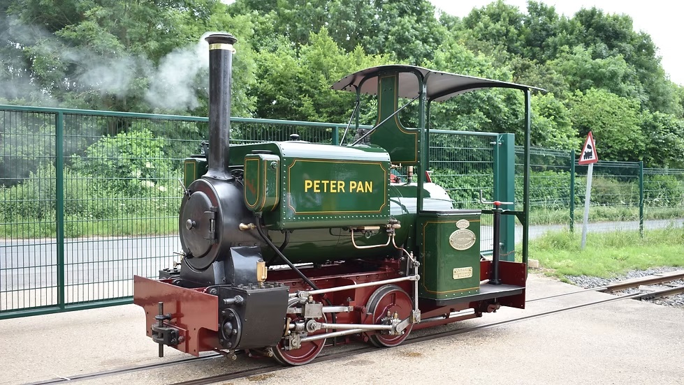train.jpg
