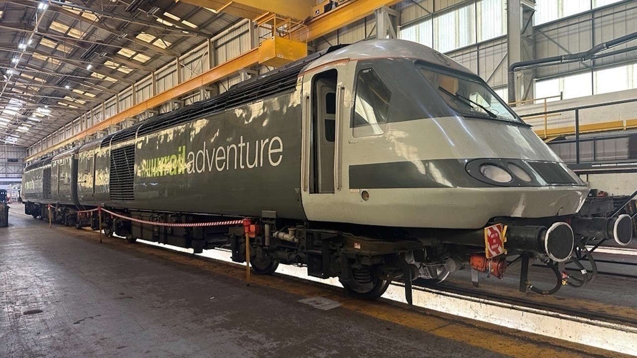 train.jpg