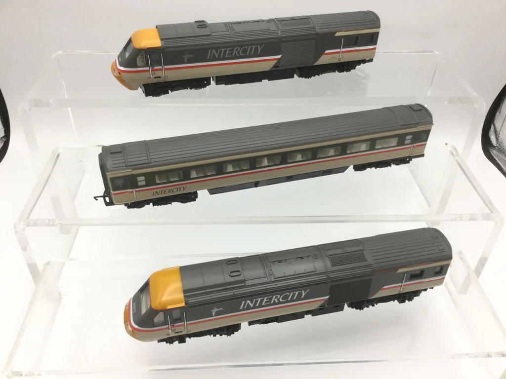 train.jpg