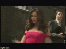 tenor.gif
