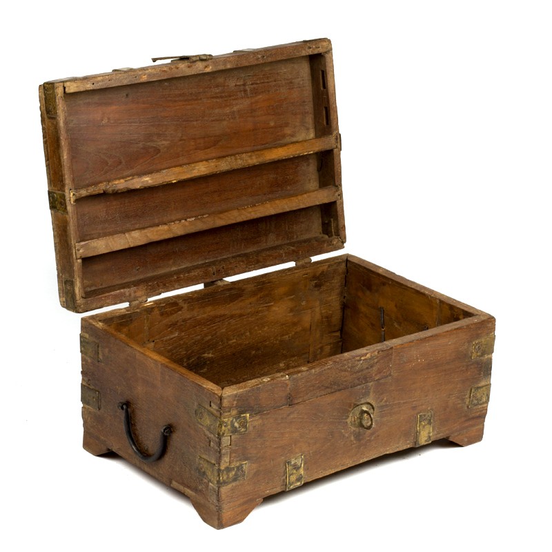 old-box.jpg