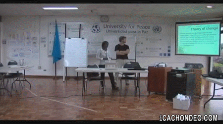 tumblr_mkyjp5LS5b1s917bwo1_500.gif