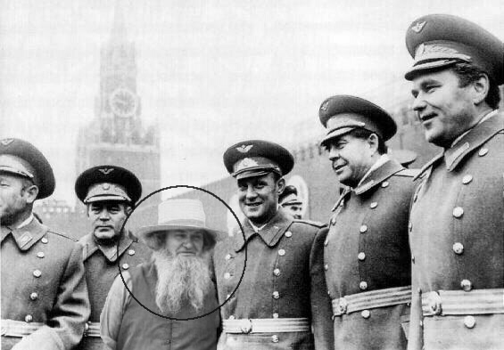 russians_amish.jpg