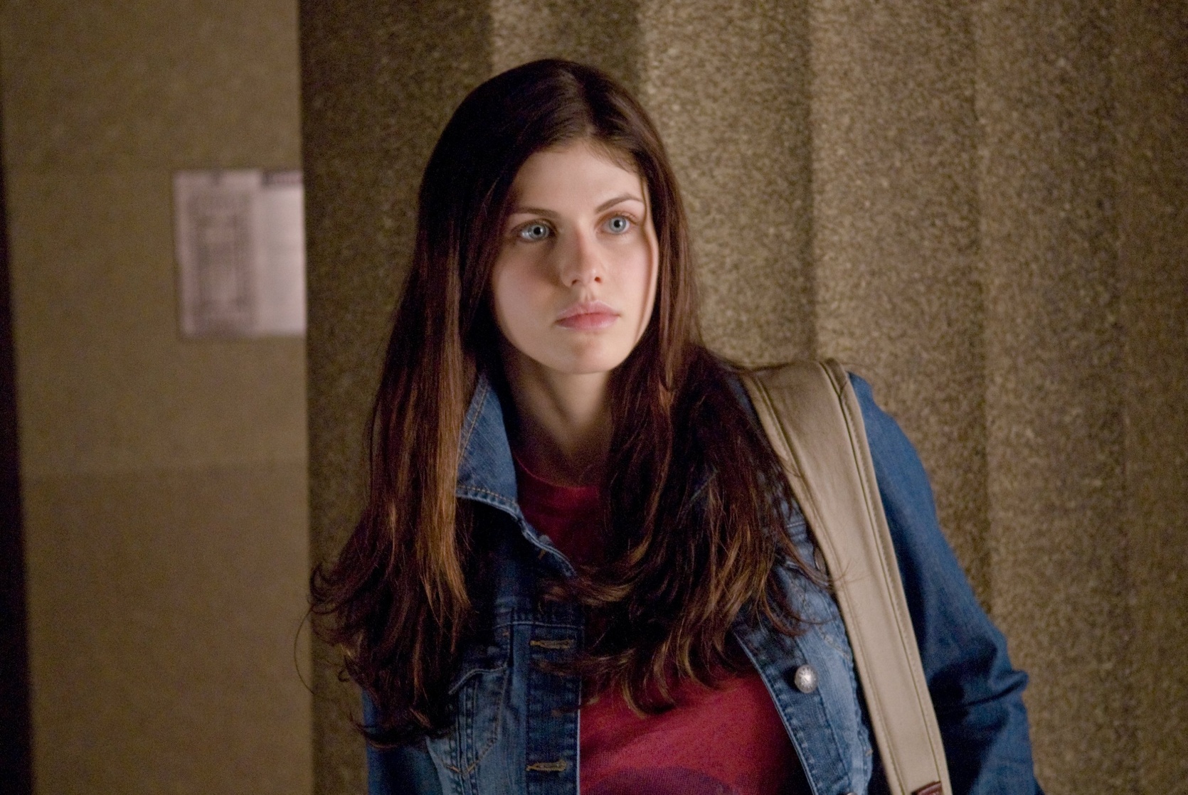 1118full-alexandra-daddario.jpg